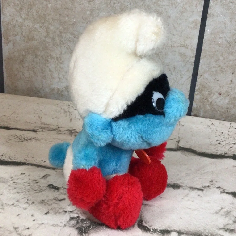 Peyo gently used